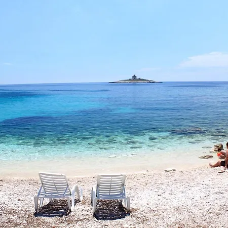 With A Parking Space Hvar - 11681 公寓